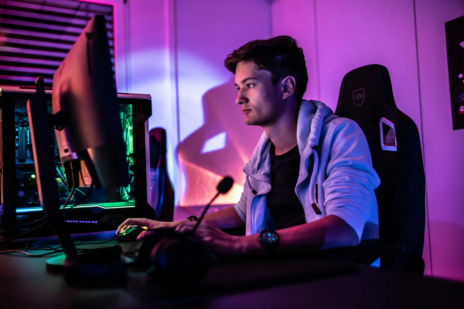 How Phones Quietly Became the Default Gaming Platform