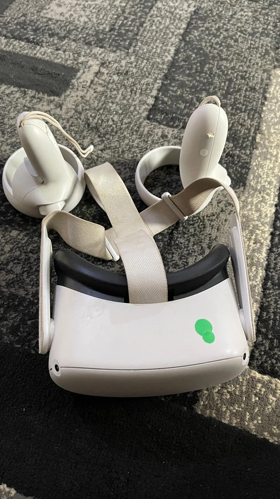 Quest 2 for sale