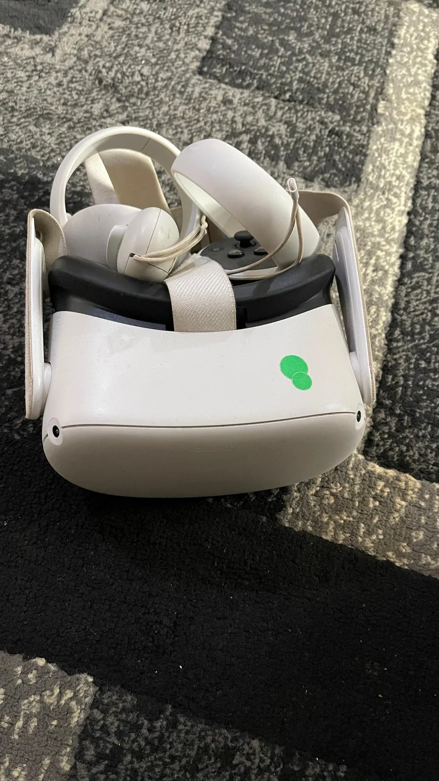 Quest 2 for sale 4